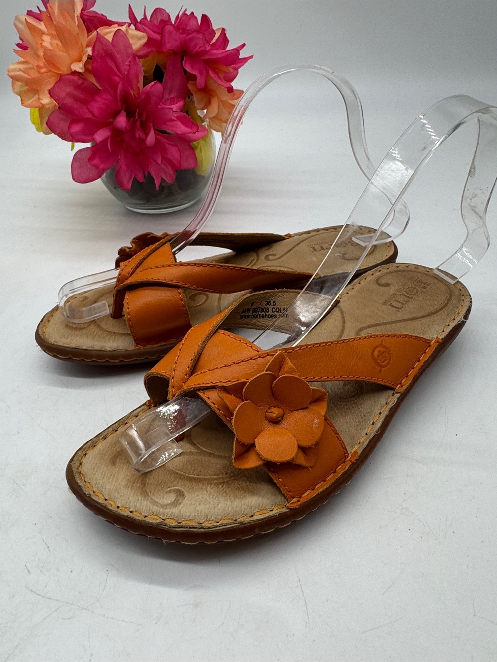 Born Orange Leather Flower Thong Sandals Size 6